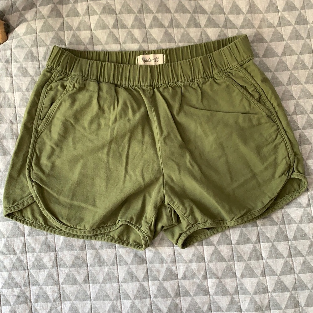 Madewell Desert Green Pull on Shorts XS